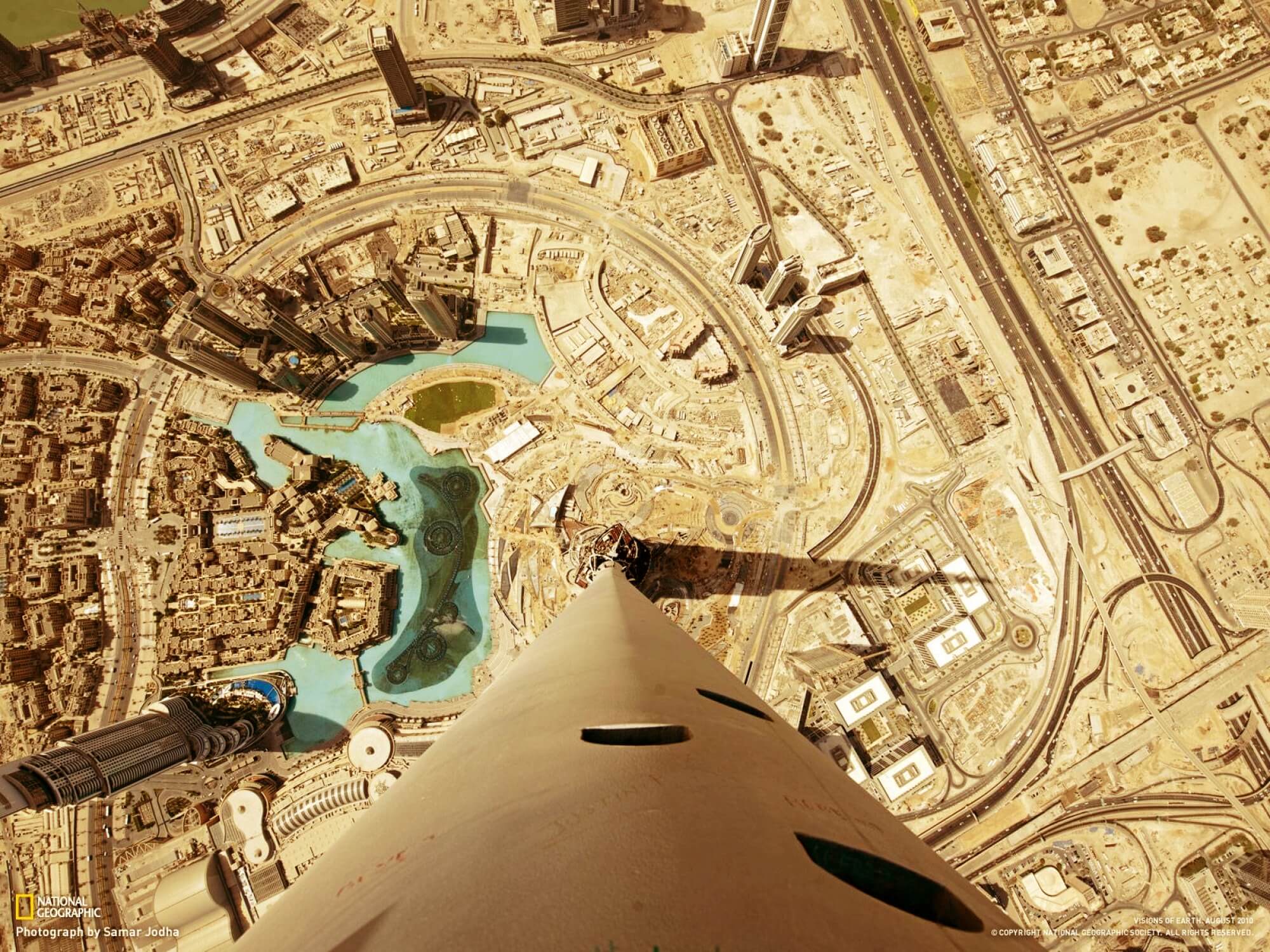 Подъем на бурдж халифа. ОАЭ Дубай Бурдж-Халифа. Абу Даби Бурдж Халифа. Башня в ОАЭ Бурдж Халифа. Бурдж Халифа – 828 метров.